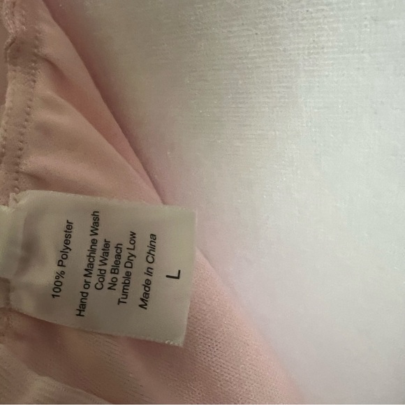 Elegant Pink Floral One-Shoulder Dress - Picture 5 of 5